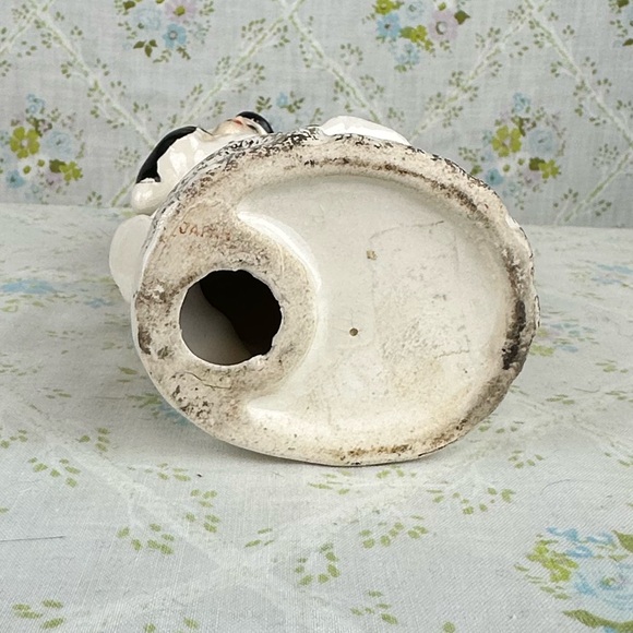 Vintage Ceramic Japan Victorian Lady Figurine - Picture 5 of 9